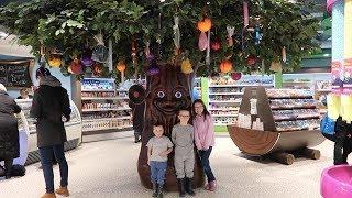 CENTER PARCS DAY 4 -- A GIANT CANDY TREE