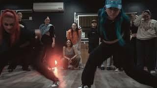 Ruthy and Kaea Pearce - Pineco by X-Man & Natoxie | Ruthy and Kaea Pearce Choreography