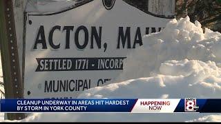 Maine town digs out from nearly 30 inches of snow