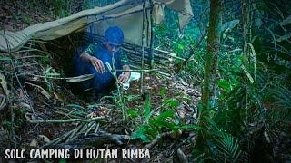 Solo camping di hutan rimba | membuat tenda sederhana