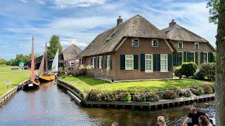 Giethoorn /  „das grüne Venedig der Niederlande“ genannt / Bootsrundfahrt  4K Video