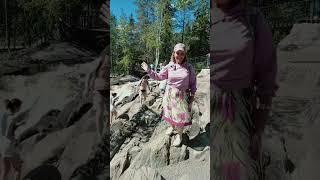 Привет от Любы,из Рускеала)