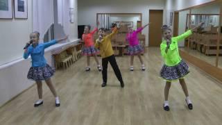 Вокальный ансамбль "Конфетти", песня "Поёт девчонка"