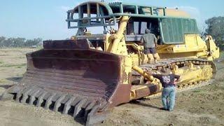 Dangerous Heavy Equipment Machinery Bulldozer Fails Operator, Extreme Heavy Machines Fastest Working