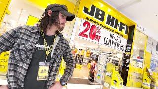 Every JB-HIFI Worker Ever... | Garn.