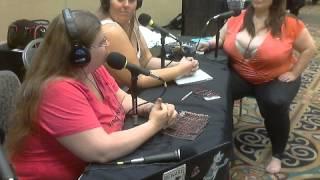 SinCityBounty at BBWCon 2015 with Lexxi Luxe