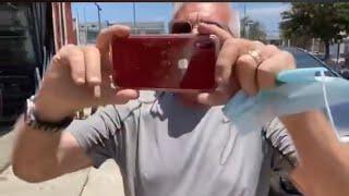 Lunatic Grandpa goes 0- quick don’t film me all take your camera away calls police fail !!!