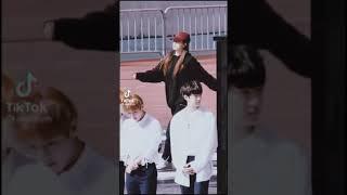 When Blackpink walks like gangsters | the baddest