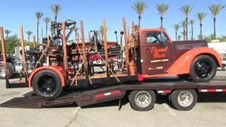 Unloading The Dunkel Brothers Diamond T At Truckin' For Kids 2016