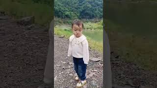 如果有一天我们老去，瑞瑞要坚强，向阳而生。