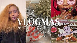 VLOGMAS DAY 3: spend the day with me, chipotle run, catching up on podcasts + topicals unboxing!