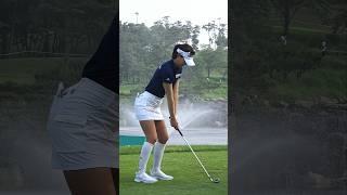모델인 줄 알았는데… 아이언 스윙 보고 놀람;; (김나영 프로)