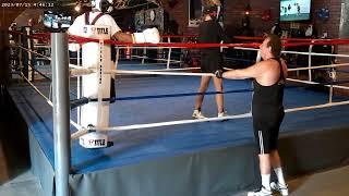 TAYLOR MISIAK training for her TV show (GOING DUTCH) STEELEBOXER BOXING KICKBOXING GYM IN VENICE CA