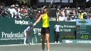 Sabine Lisicki vs Venus Williams | 2009 Highlights