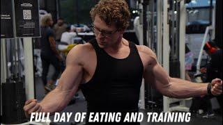 Full Day of Eating and Training on the Bulk | Vlog 1