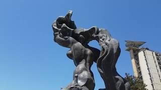 Скульптура Медея в Пицунде. Абхазия Апсны. Мыс, пляж Пицунды