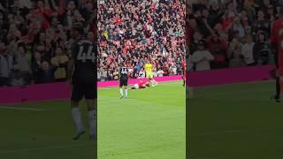 Emiliano Martinez Red Card after challenge on Hojlund