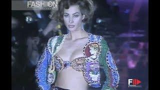 GIANNI VERSACE Fall 1991/1992 Milan - Fashion Channel