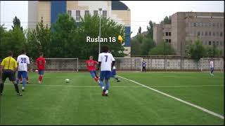 Arutyunov Ruslan  2002 г.р  Полузащитник 18 номер , в Белой форме