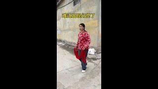 难道出现幻觉了？#爱搞笑范姐#搞笑视频