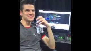 A vingança - Kami x Pobelter Mundial 2015 LOL