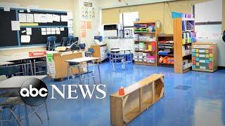 New York City public schools to shut down as COVID-19 restrictions tighten nationwide | WNT