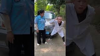 狡猾人贩子趁美女干活偷袭美女#反转#农村短剧#正能量#人贩子#shorts