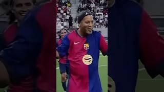 RONALDINHO scores BRILLIANT FREE-KICK against REAL MADRID  #shorts #football #soccer