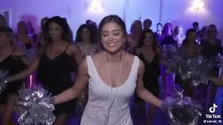 Dallas Cowboys Cheerleaders Thunderstruck - DCC Kristin Wedding