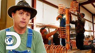 Mike, Jerry & Richard Have 4 Days To Make A New Distiller! | Moonshiners