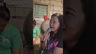 Dara sings videoke and enjoying family.