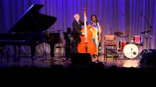 Sharon Clark - fragments of concert in Blagoveschensk 15.10.2012
