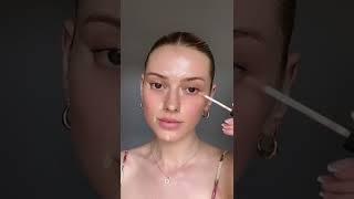 No makeup, makeup look 