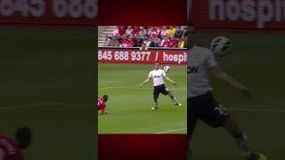 Robin Van Persie's magic at Manchester United: stunning goals, unforgettable moments, true class!