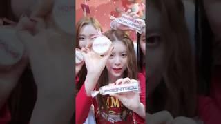 MOMOLAND REALLY LIKE SWEETS