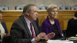 Merkley: Trump’s Philosophy on Consumer Protections is “Families Lose, Billionaires Win”