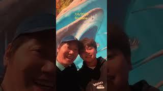 Smile your way with Richie & Henry