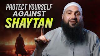 Seeking Protection from Shaytan. Allah protects these people! By Muhamad Hoblos #islamicwisdom