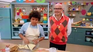 Harry Hill Beatboxing with Zeke | Junior Bake Off 2023