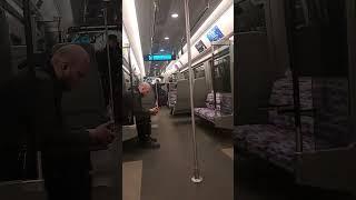 Boarding a Class 345059 (340659) Crossrail - Announcement of Engineering Works from 27-29th Dec 2024