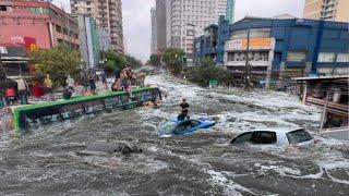 Mass evacuation in the Philippines! The river embankment broke, floods submerged Manila