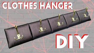 DIY clothes hanger from improvised materials