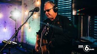 Pixies - Here Comes Your Man (6 Music Live Room)