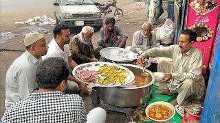 30/- Rs CHEAPEST FOOD VLOG IN PAKISTAN  BILLA MUTTON PAYA - AUTHENTIC DESI STREET FOOD VIDEO