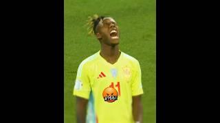 Nico Williams Unlucky Shots vs Portugal 