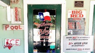 The Texas Bucket List - Riley's Tavern in Hunter