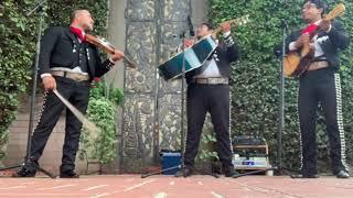 La Fuente - Mariachi Trio San Diego