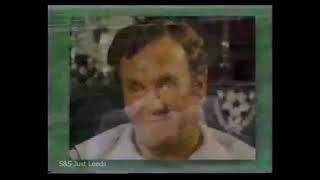 Leeds United movie archive - Leeds fan's pay tribute to Don Revie 1989 - The Kippax Branch LUSC