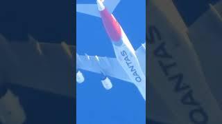 Zooming Qantas Airlines #shorts #subscribe #aviation #gaming #games #sub#air #qantas #video #jjk #jj