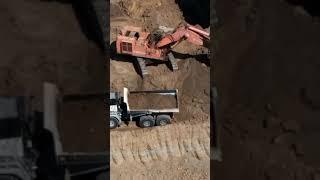 Huge Hitachi Ex1100 hydraulic excavator and terex articulated dump truck timelapse #postmymachine